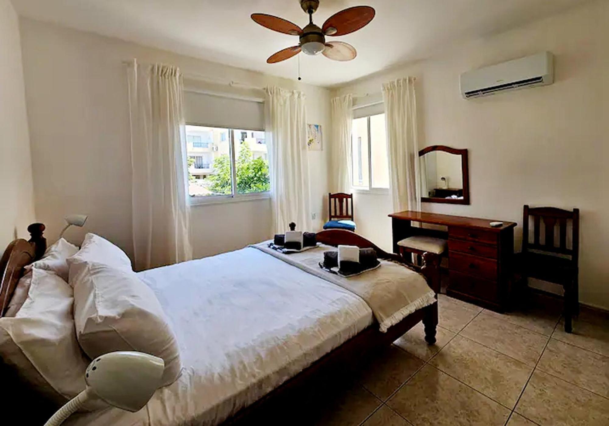 Calm Seaview Nest In Peyia Apartment Exterior photo
